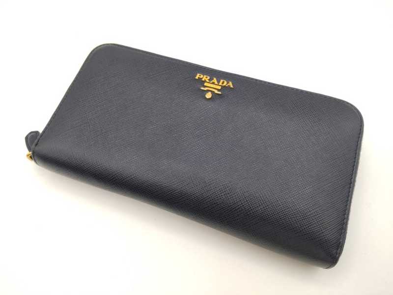 プラダ買取 長財布 レザー
